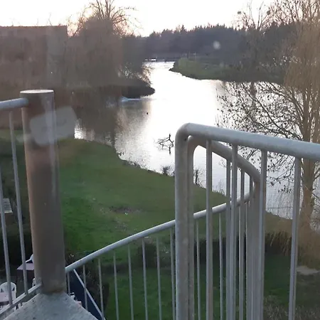 Grand 2* Le Pont Rean